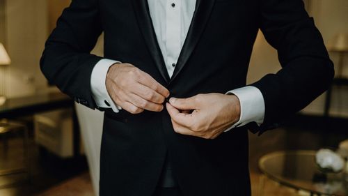 What Are the Best Accessories Like Suit Lapel Pins?