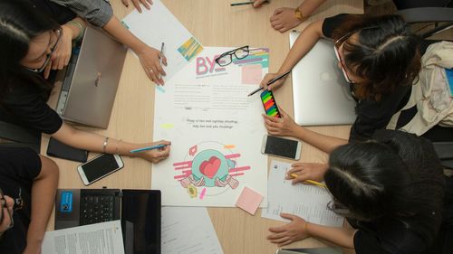 What Is a Digital Marketing Agency & How Does It Help Businesses?